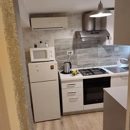 Apartman Estera *
