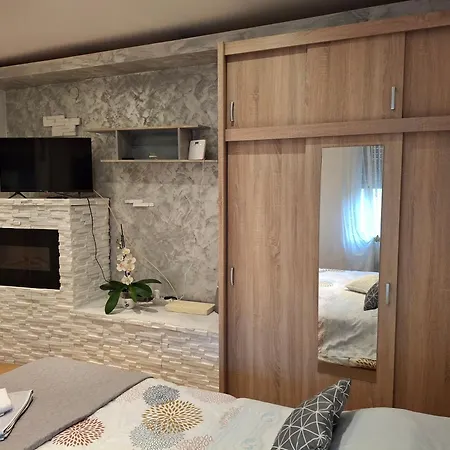 Estera Apartman Savudrija